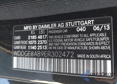 2014 Mercedes-Benz C 300 Luxury 4Matic z USA, uszkodzony, nr VIN WDDGF8AB9ER302472